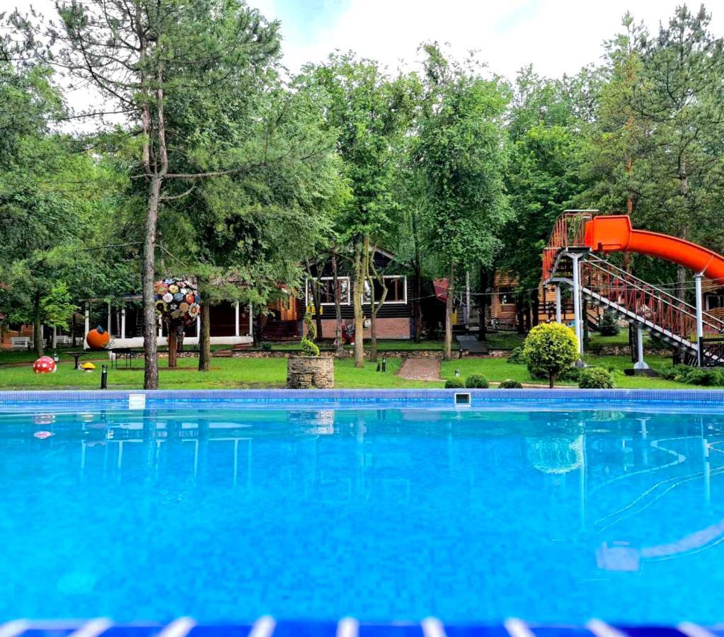Sky Land Camping & Resort Cricova Dış mekan fotoğraf