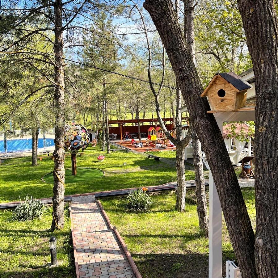 Sky Land Camping & Resort Cricova Dış mekan fotoğraf